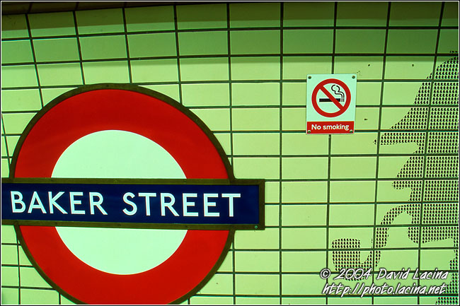 No Smoking?! - London During Day, England